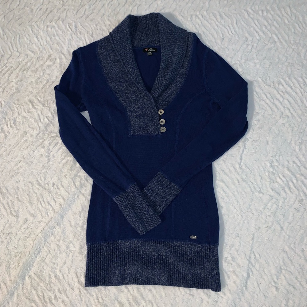 Guess sweater
